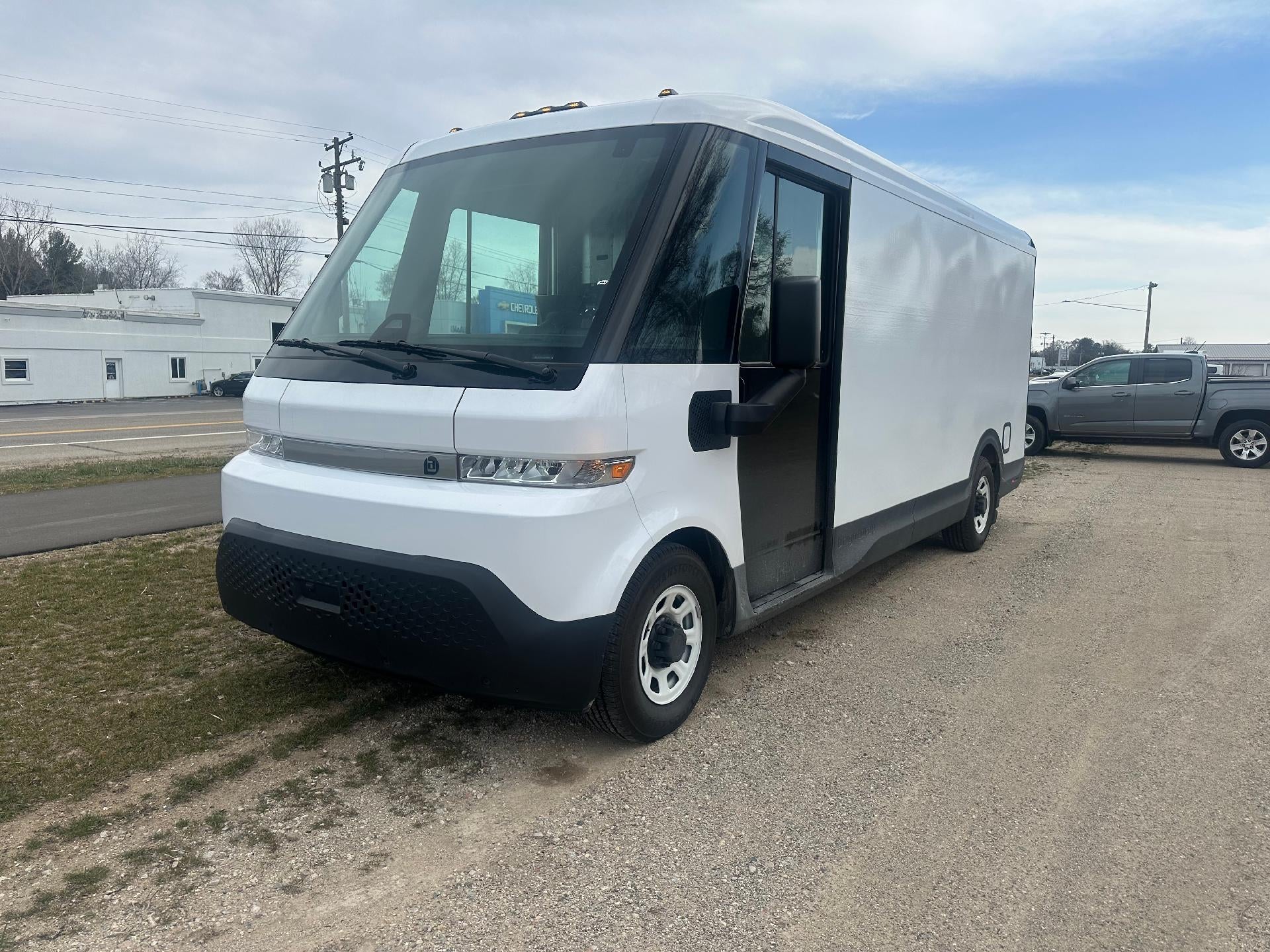 2024 BrightDrop Zevo 600 Base in (Includes Black Driver And Passenger Doors.) — front three-quarter view