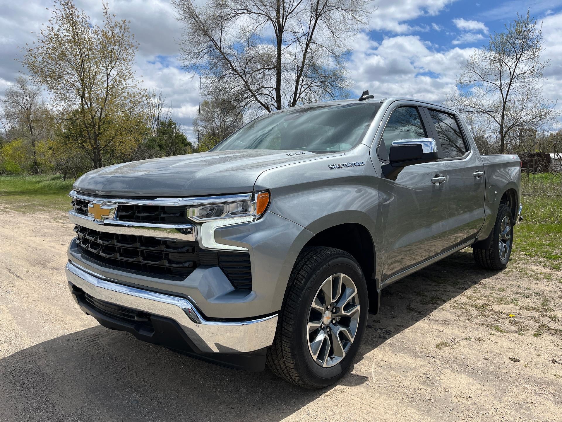 2025 Chevrolet Silverado 1500 LT (2FL) in Sterling Gray Metallic — front three-quarter view