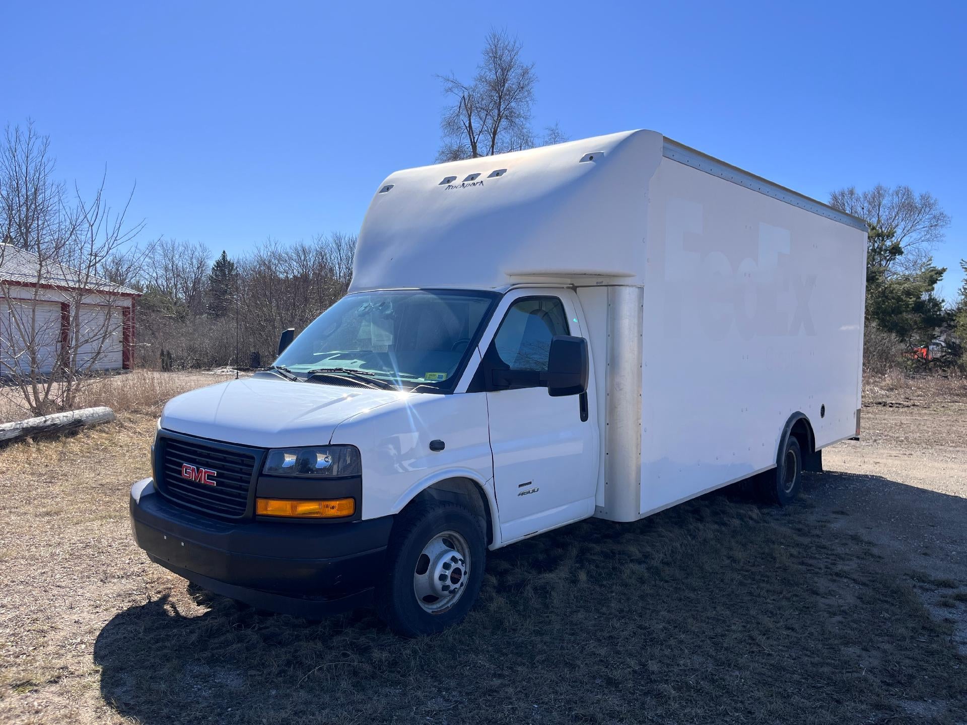 2021 GMC Savana Cutaway 4500